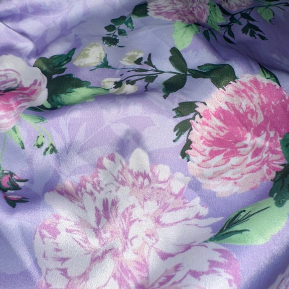 JLUXLABEL lilac floral Ivana bustier top (Large) & Emielle Satin Skirt (XL) - Picture 3 of 6